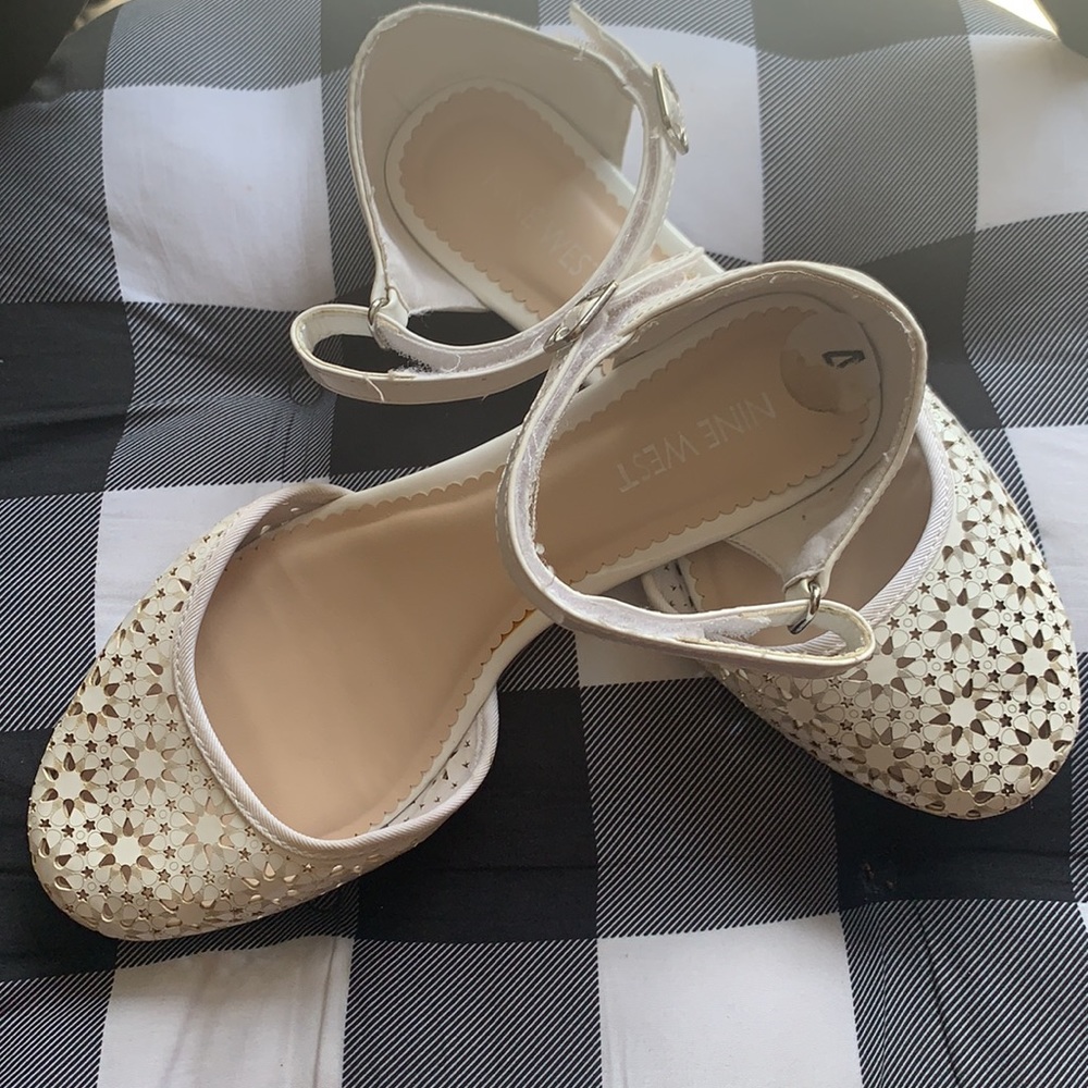 Bundle Shoes - Picture 3 of 7